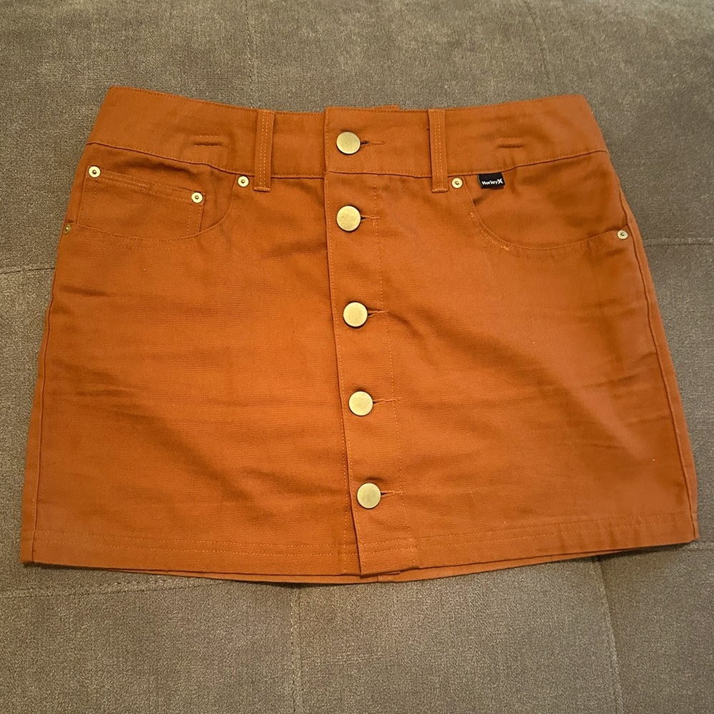 NWOT Hurley button-front mini skirt - Picture 4 of 8